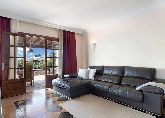 Vila Montana Roja Playa Blanca (Lanzarote)